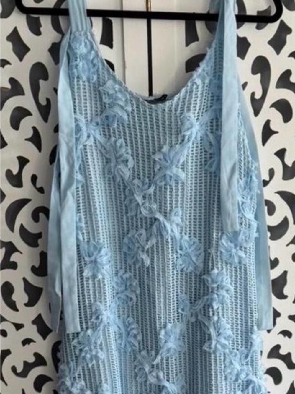 En Saison Pale Blue Floral Dress - Picture 4 of 5